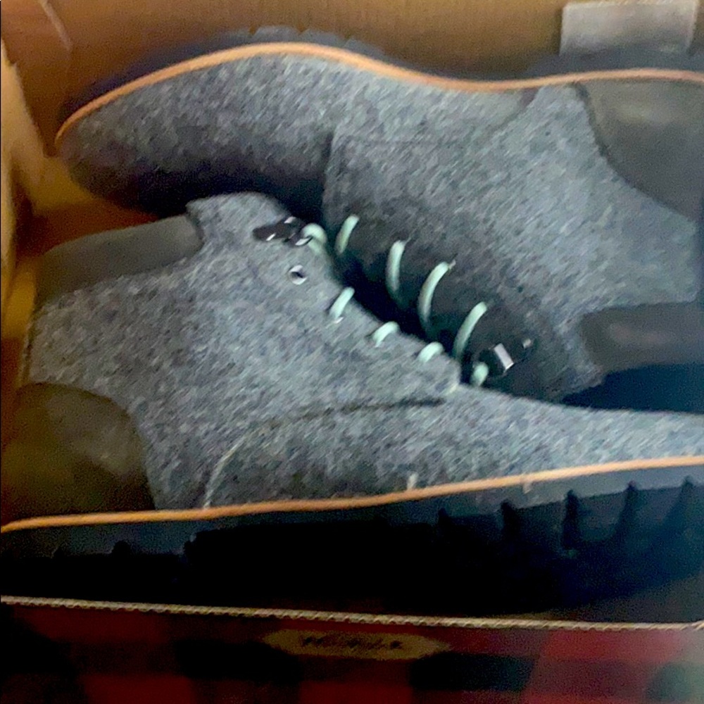 Awesome women’s boots hard to find!